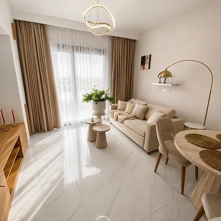 Stylish 1br In Riverside Life