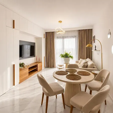 Stylish 1br In Riverside Life Apartman